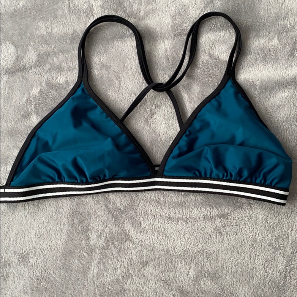 Bikini top